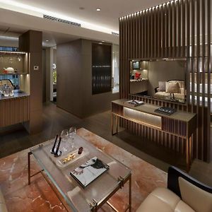 The Landmark Mandarin Oriental, Hong Kong